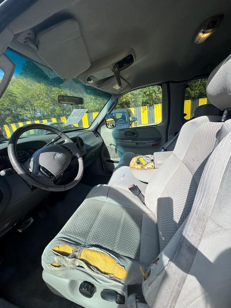 Ford F-150  2003