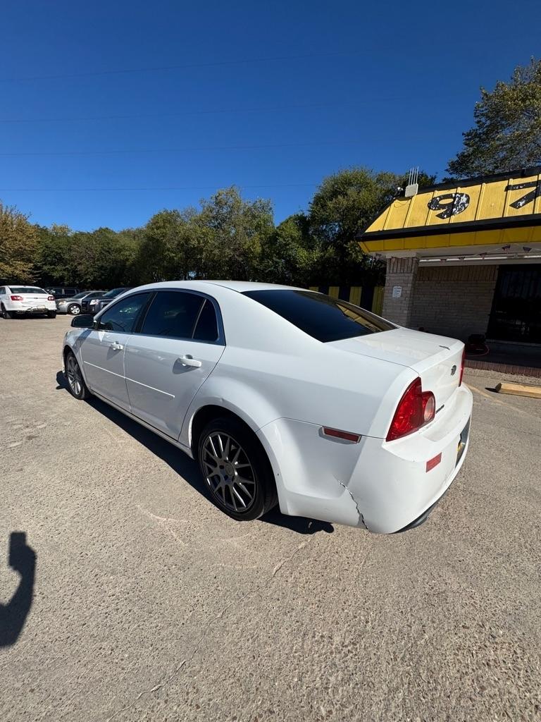 Chevrolet Malibu  2009