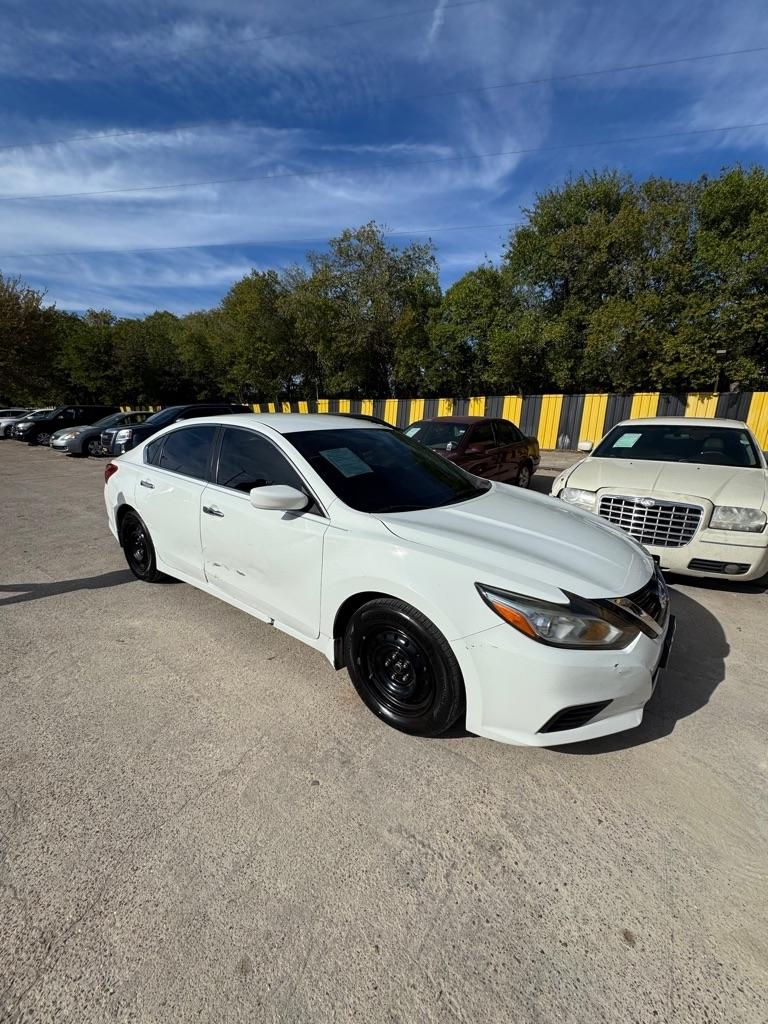 Nissan Altima  2018