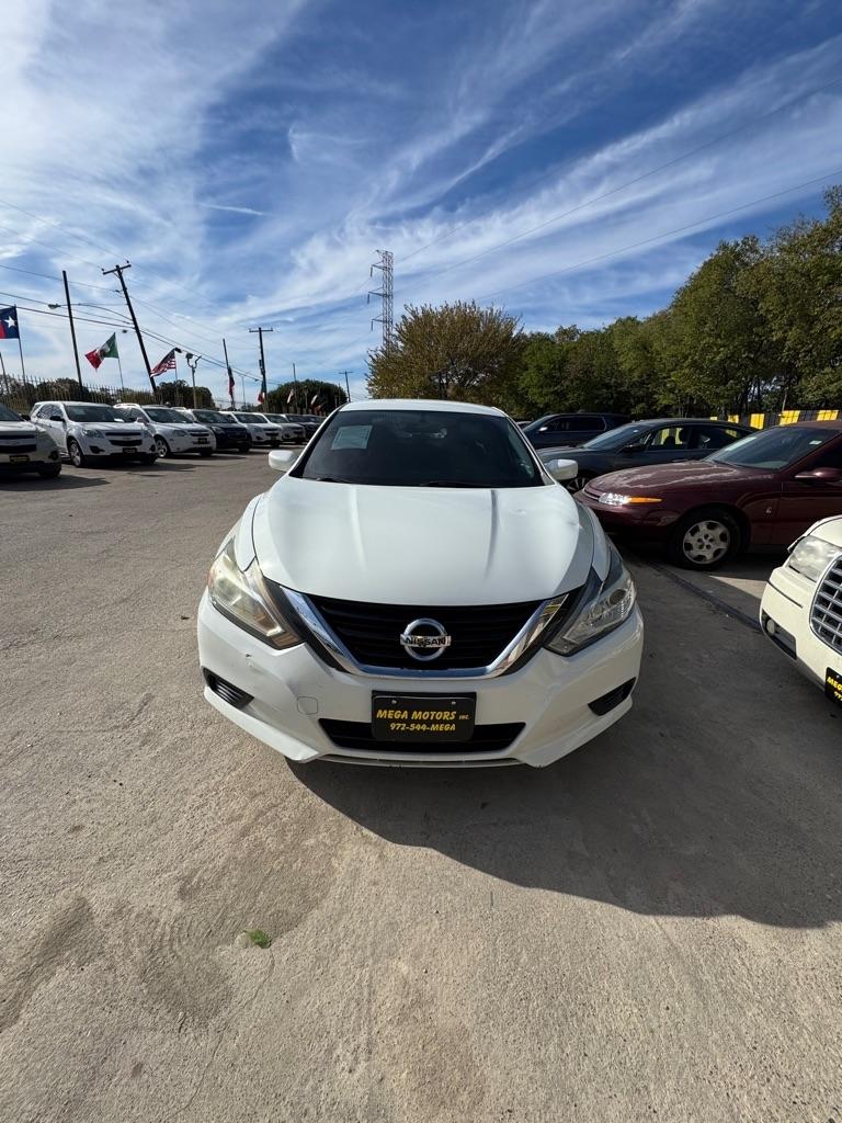 Nissan Altima  2018