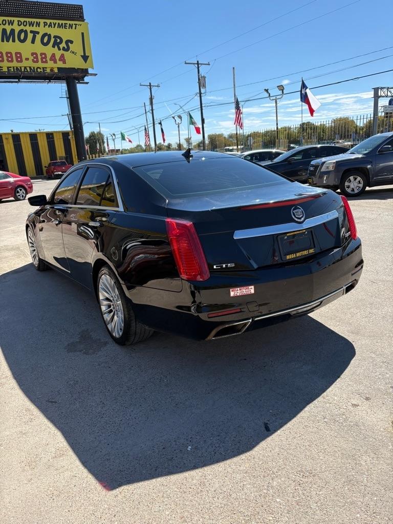Cadillac CTS  2014