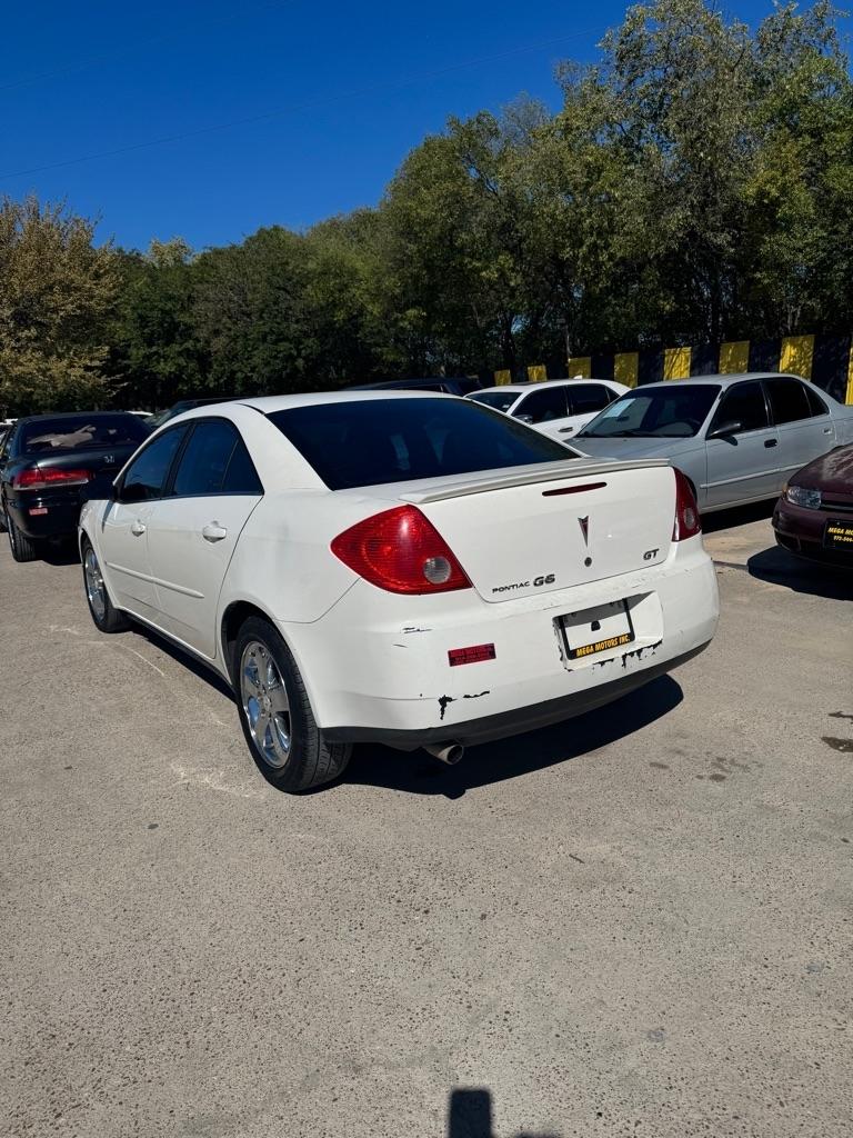 Pontiac G6  2007