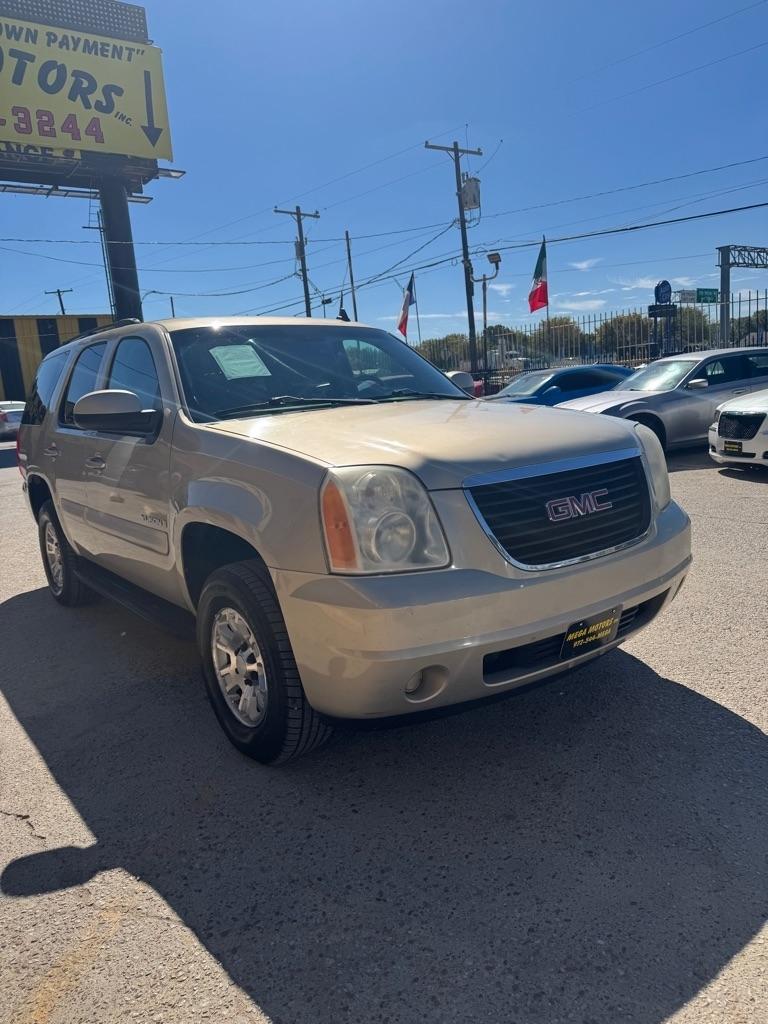 GMC Yukon  2008