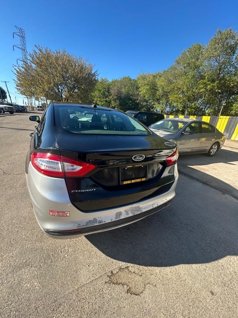 Ford Fusion  2016