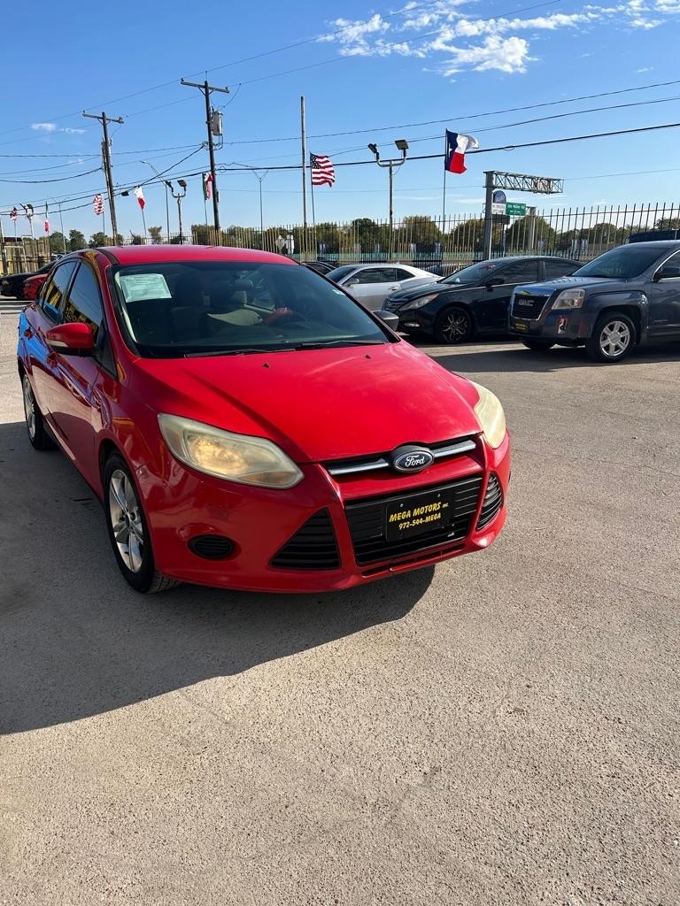 Ford Focus  2014