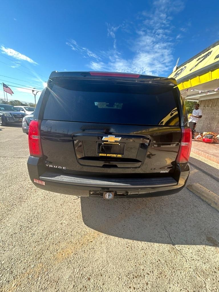Chevrolet Tahoe  2015