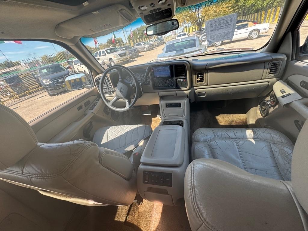 Chevrolet Suburban  2001