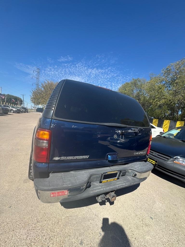 Chevrolet Suburban  2001