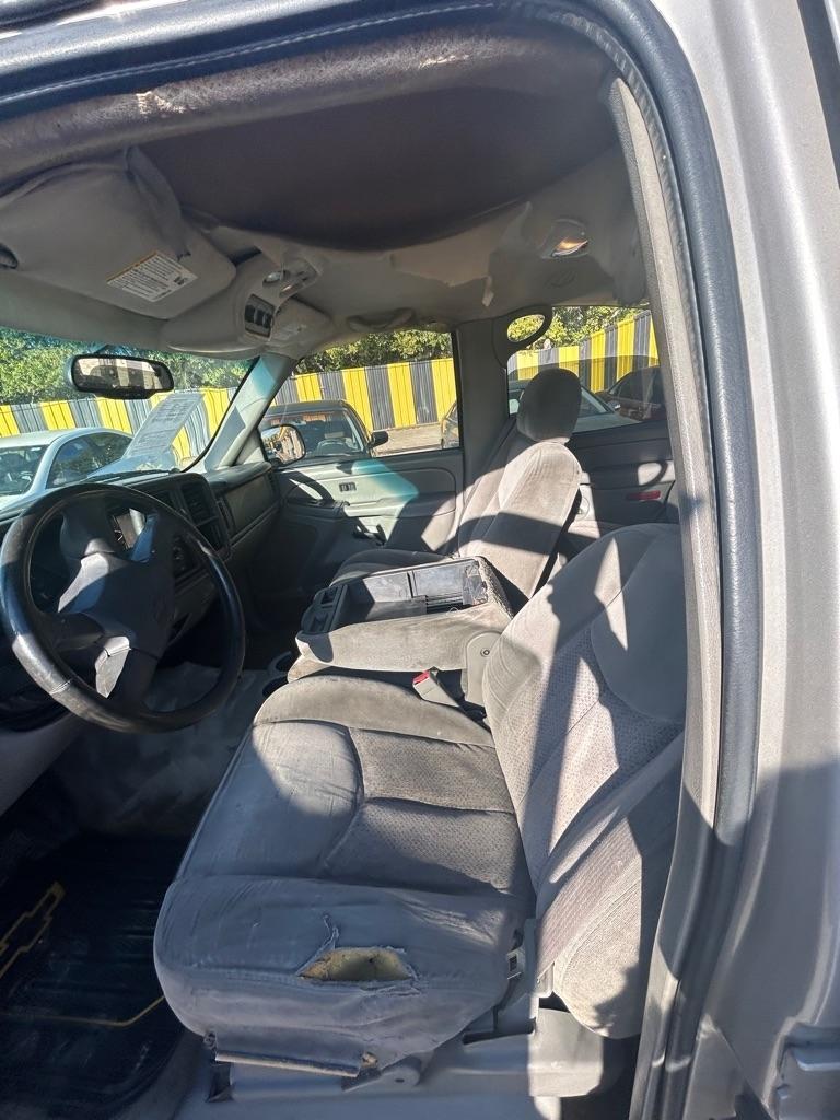 Chevrolet Tahoe  2004