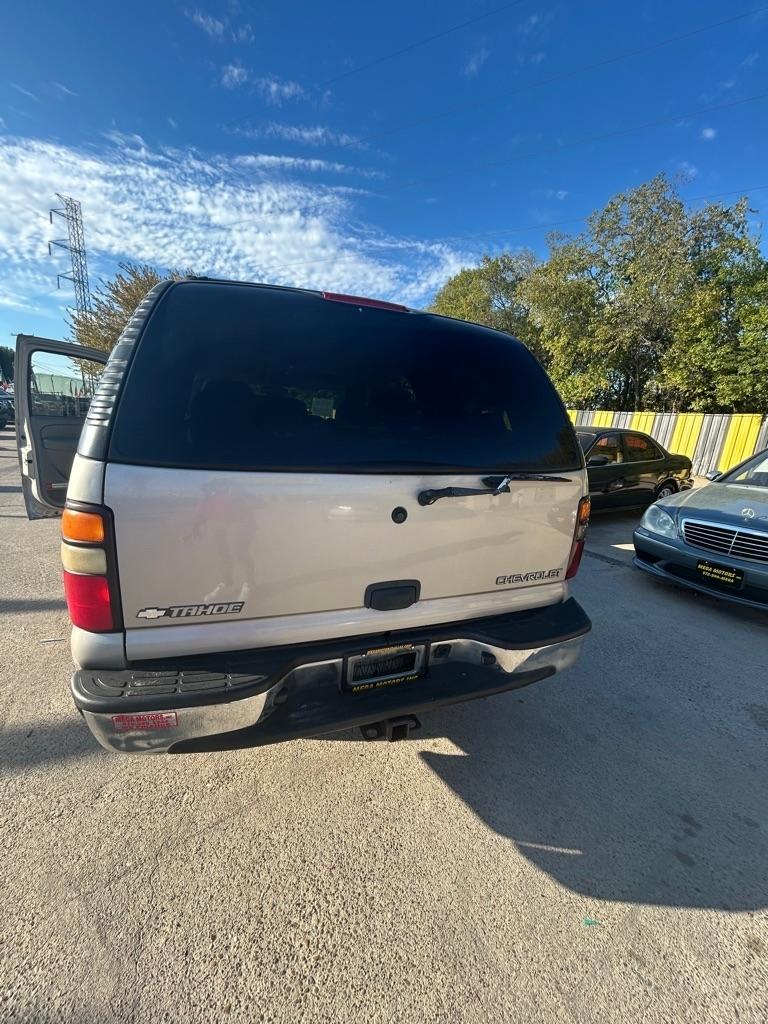 Chevrolet Tahoe  2004