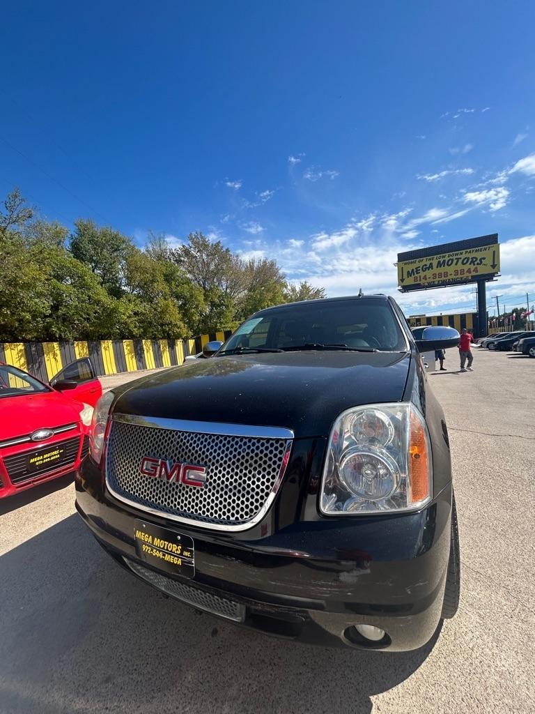 GMC Yukon XL  2014