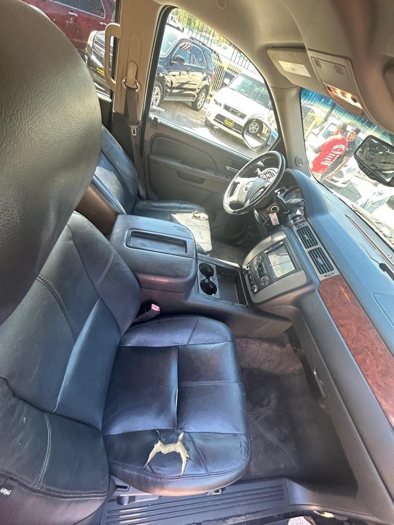 GMC Yukon XL  2014