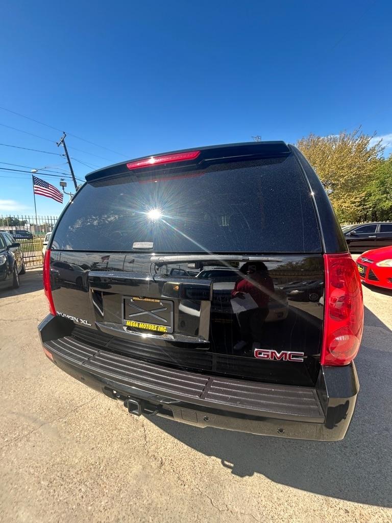GMC Yukon XL  2014