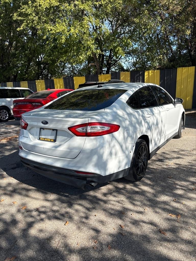 Ford Fusion  2014