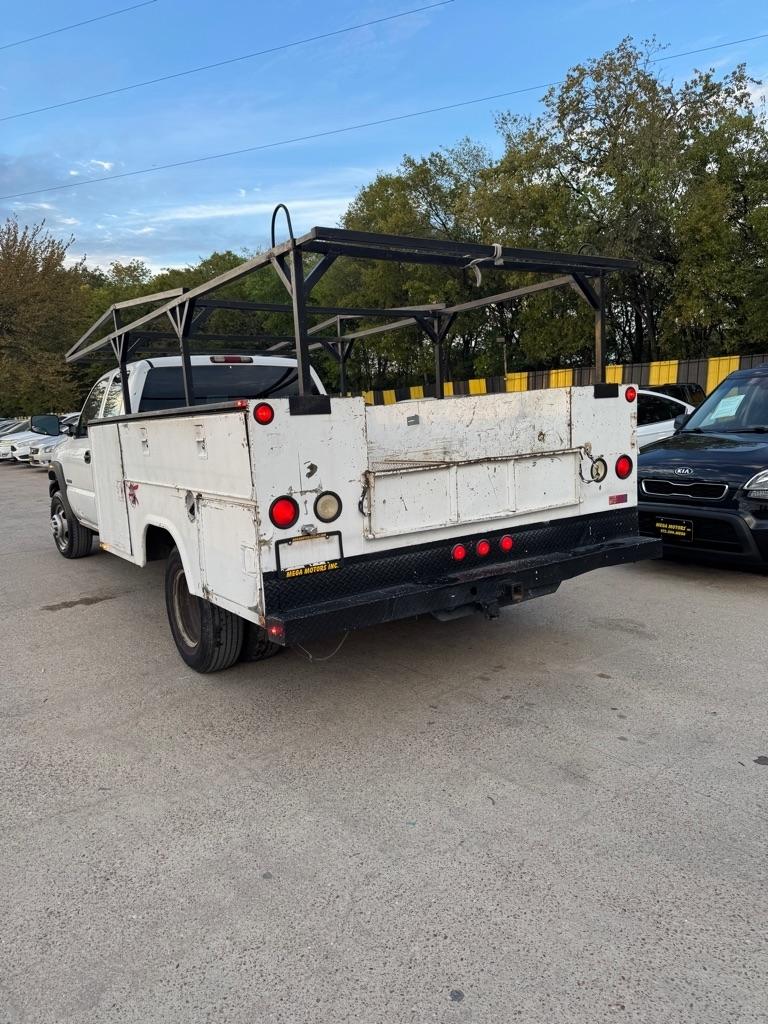 Chevrolet Silverado 3500  2004