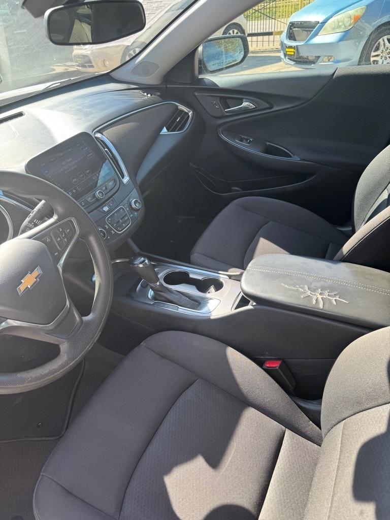 Chevrolet Malibu  2020