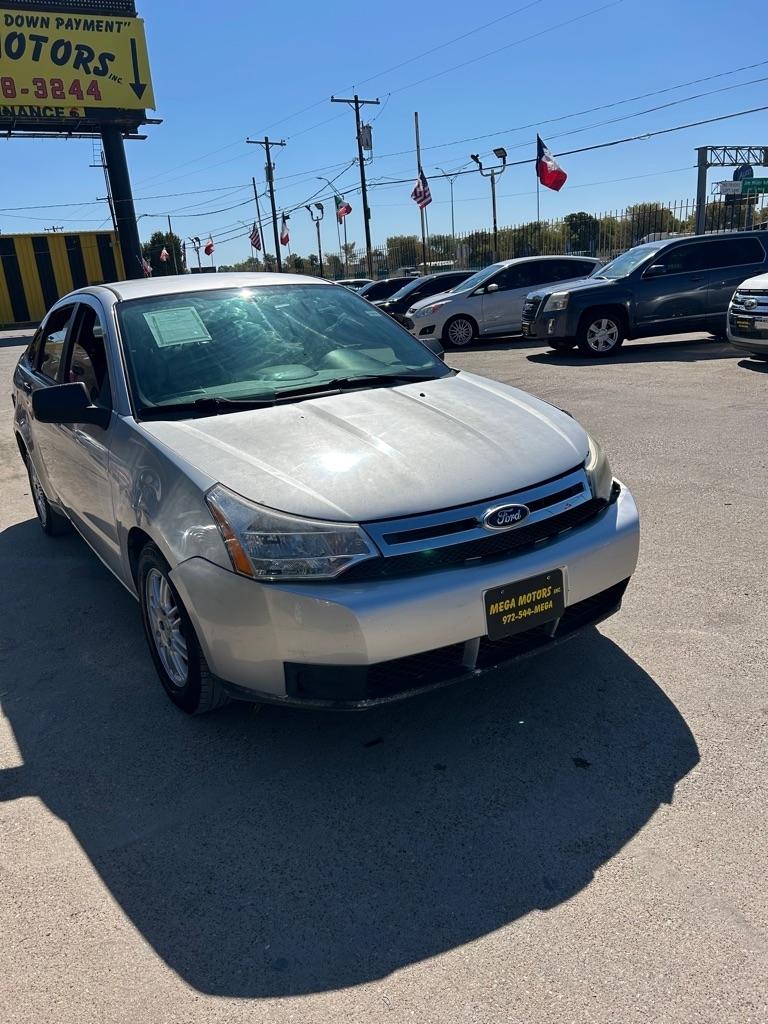 Ford Focus  2010