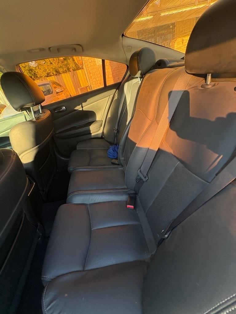 Nissan Maxima  2012