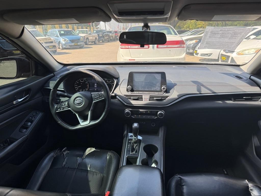 Nissan Altima  2019