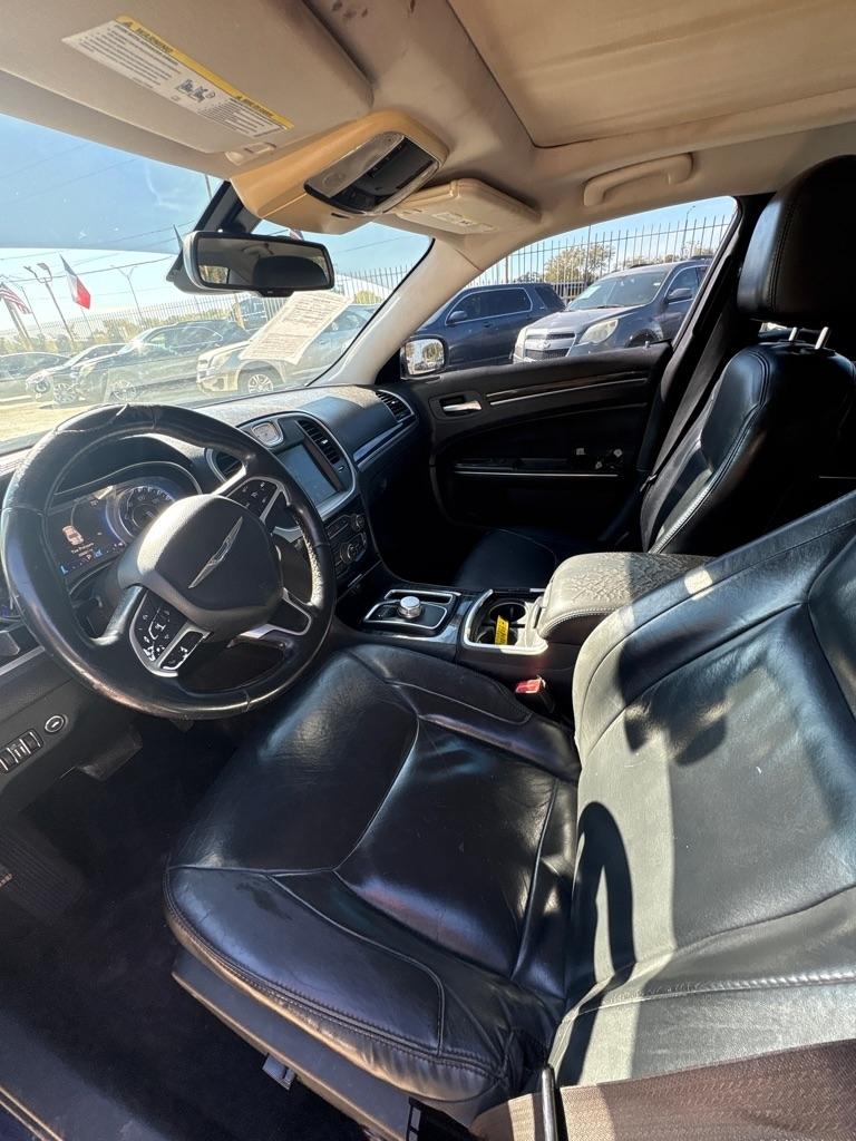Chrysler 300  2015