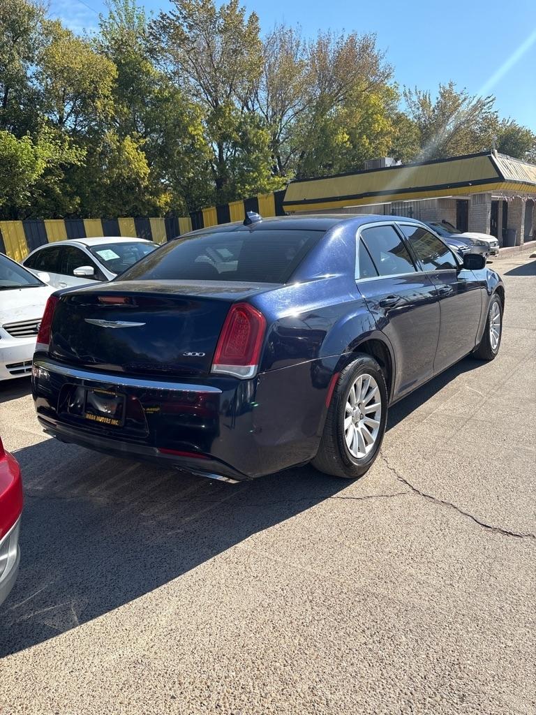 Chrysler 300  2015