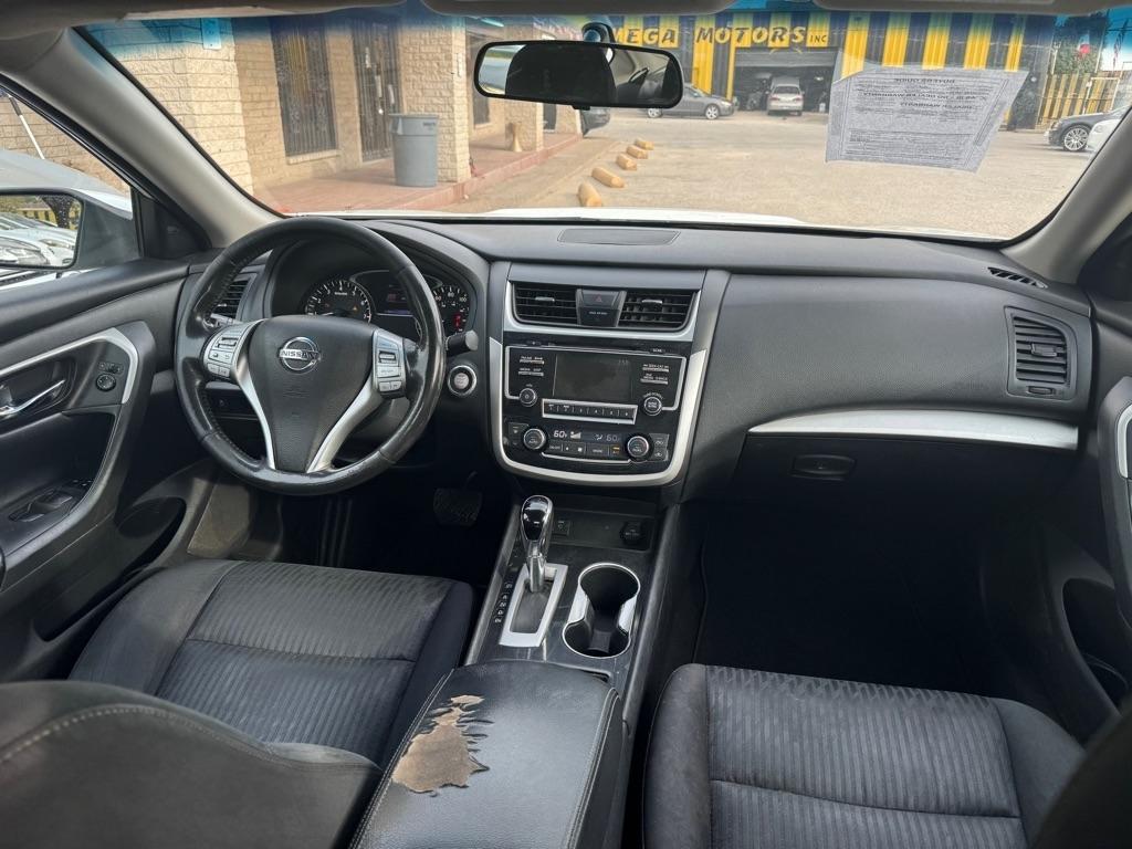 Nissan Altima  2018