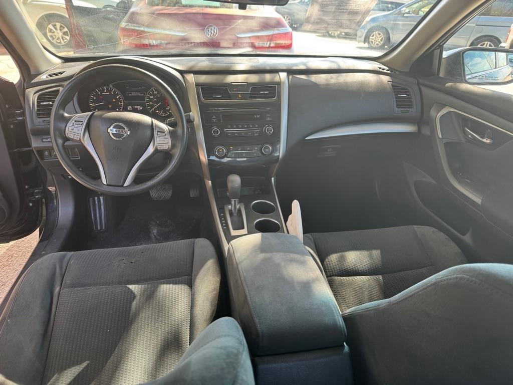 Nissan Altima  2015