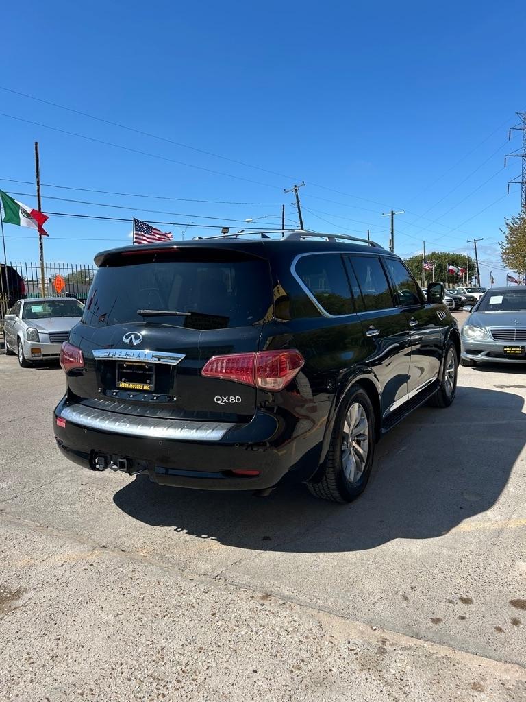 Infiniti QX80  2016