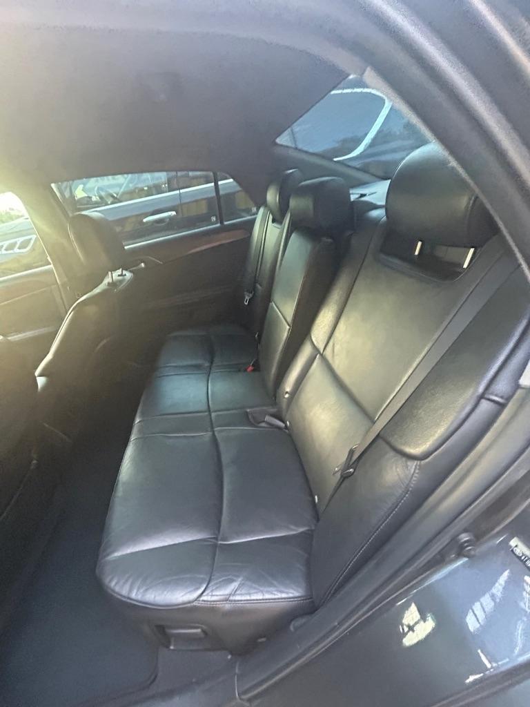 Toyota Avalon  2011