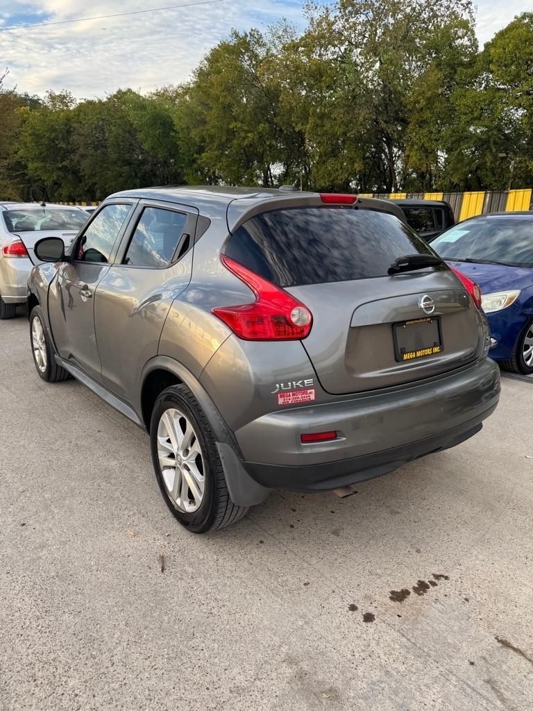Nissan Juke  2013