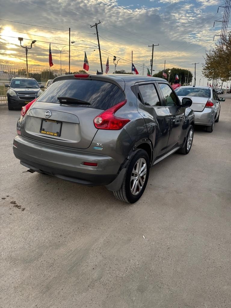 Nissan Juke  2013