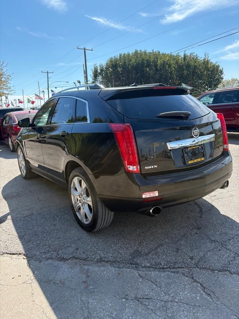 Cadillac SRX  2011