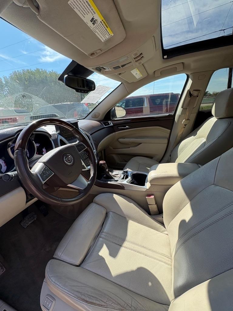 Cadillac SRX  2011