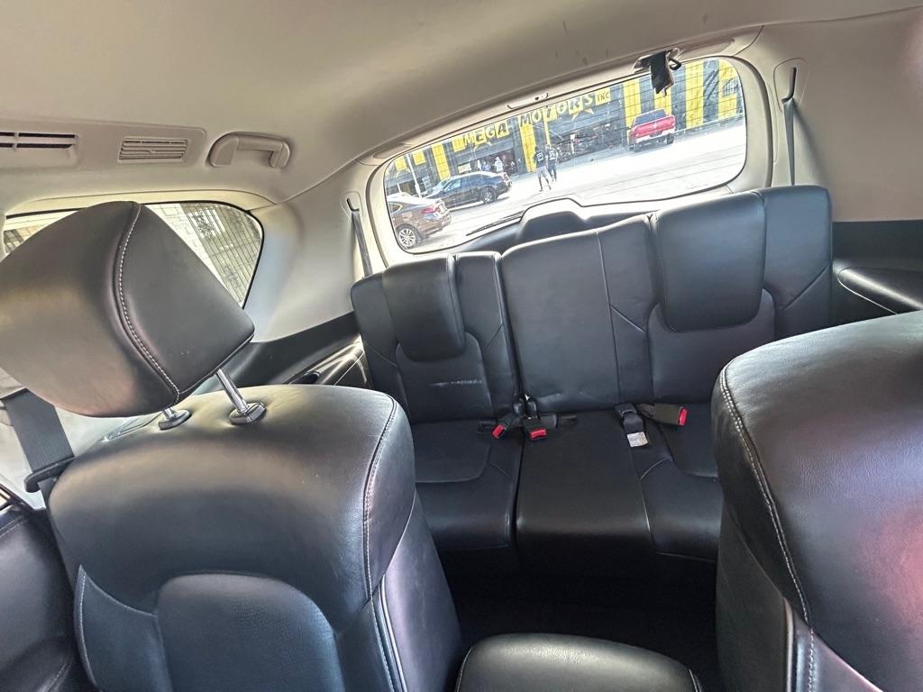 Infiniti QX80  2016