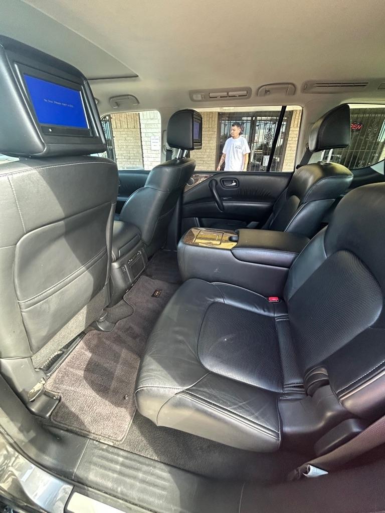 Infiniti QX80  2016