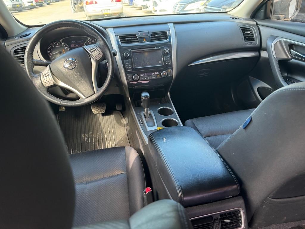Nissan Altima  2014
