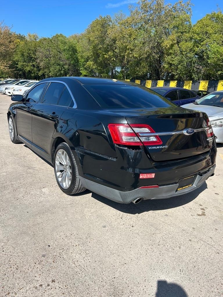 Ford Taurus  2014