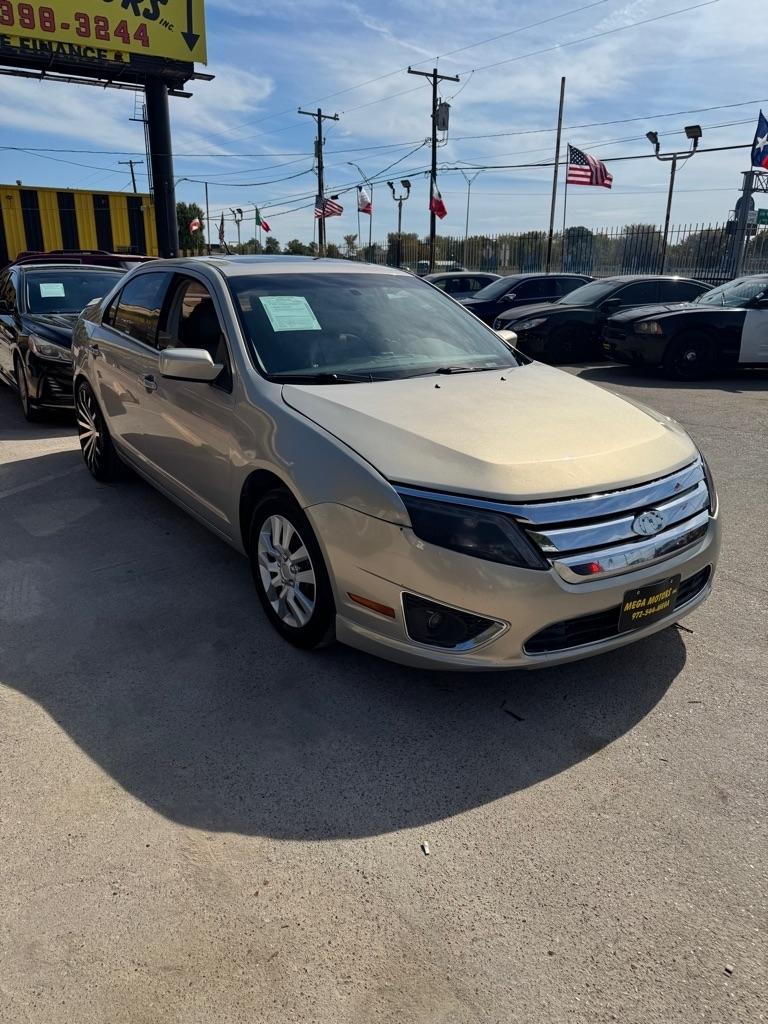 Ford Fusion  2010