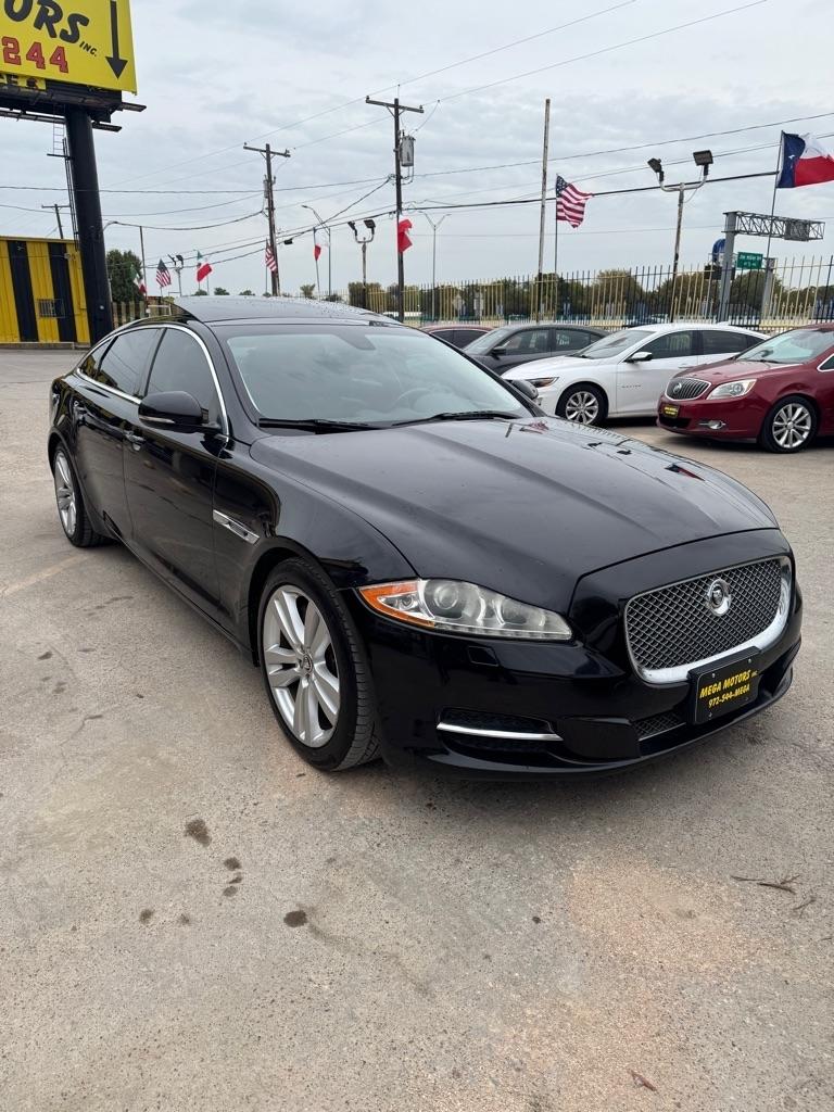 Jaguar XJ-Series  2012