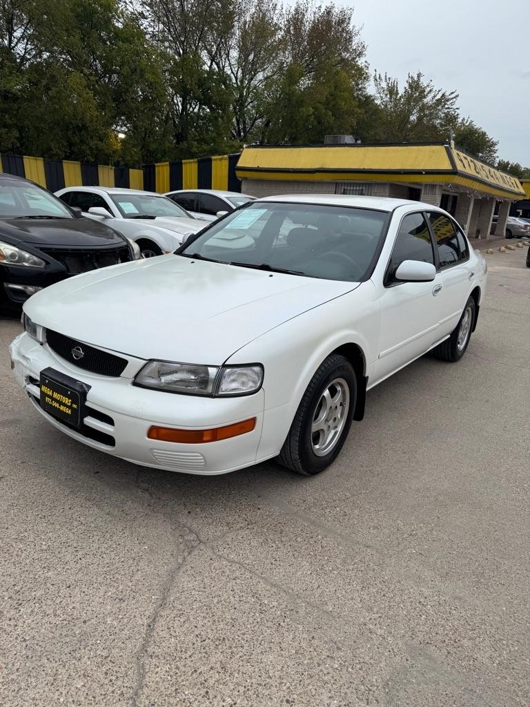 Nissan Maxima  1995