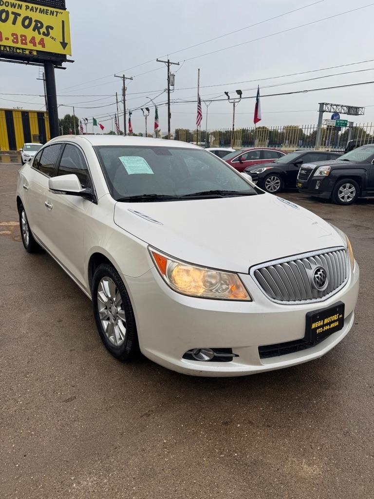 Buick LaCrosse  2012