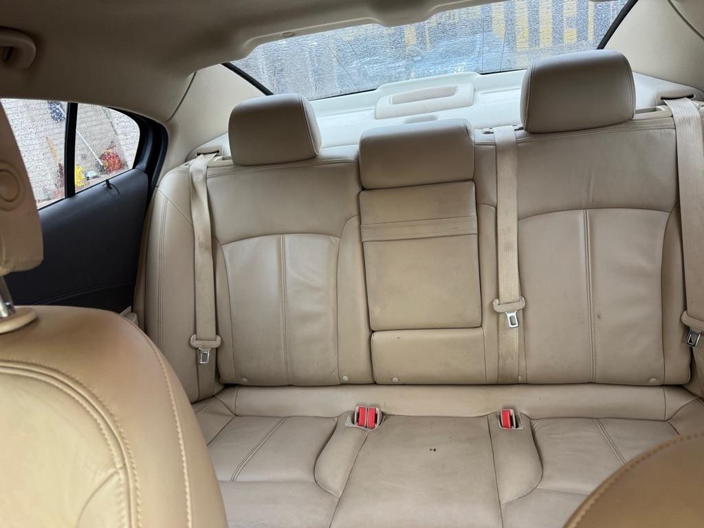 Buick LaCrosse  2012