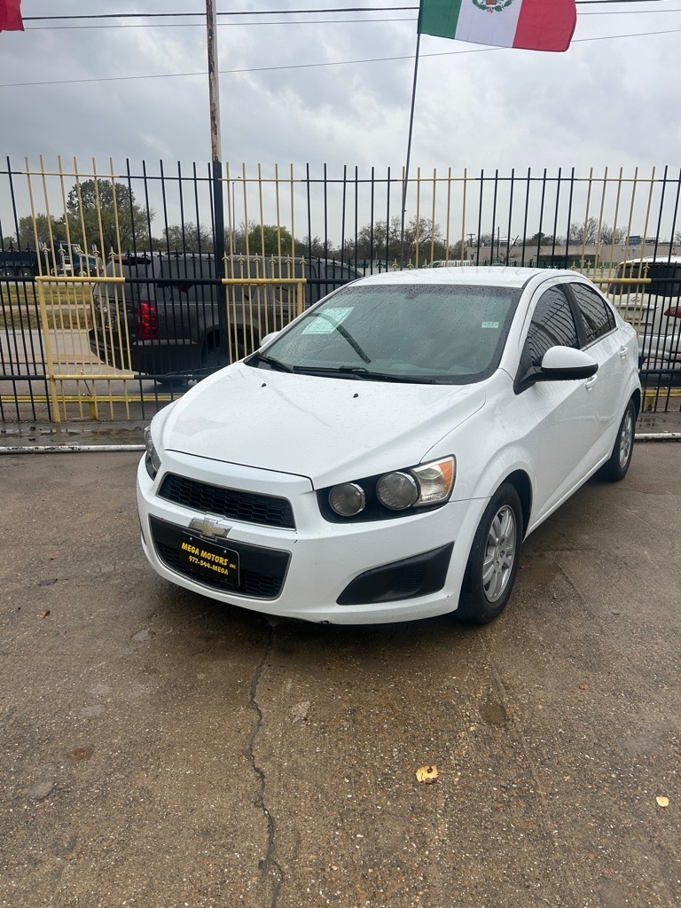 2016 Chevrolet Sonic LT