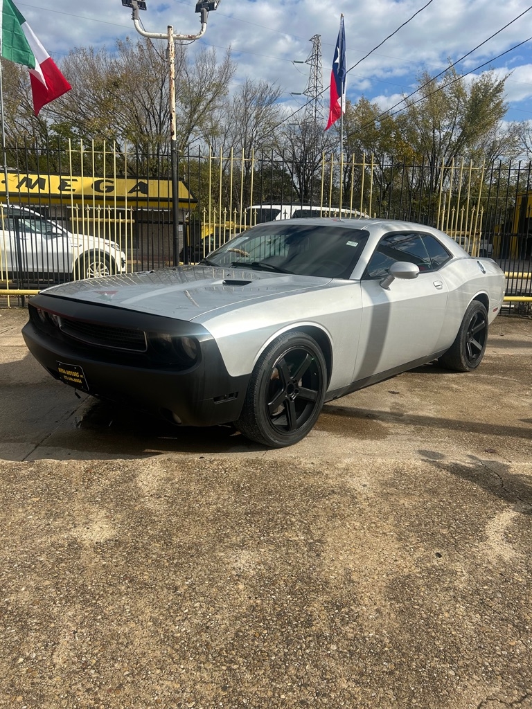 2012 Dodge Challenger SXT