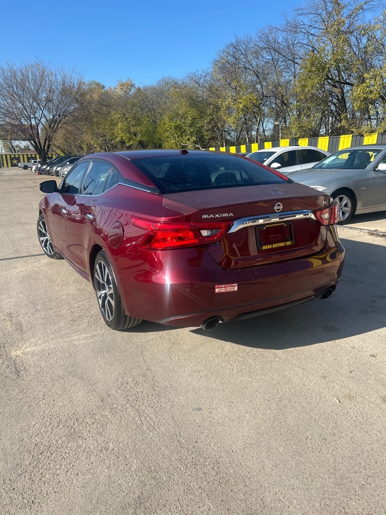 Nissan Maxima  2017
