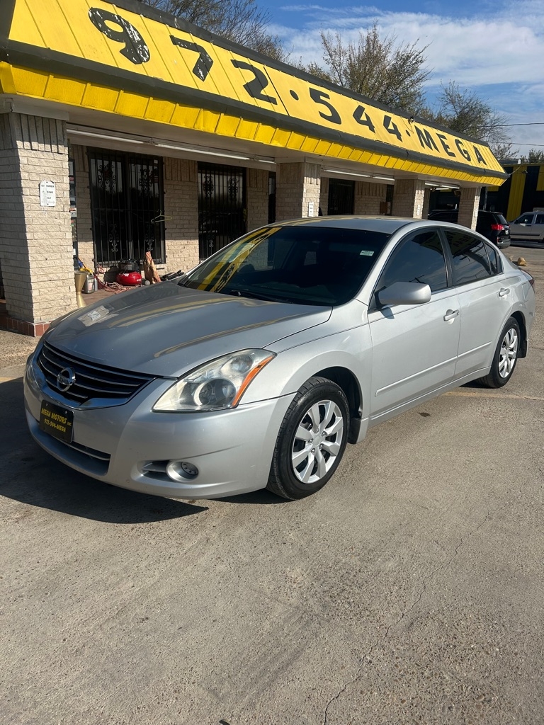 2012 Nissan Altima BASE