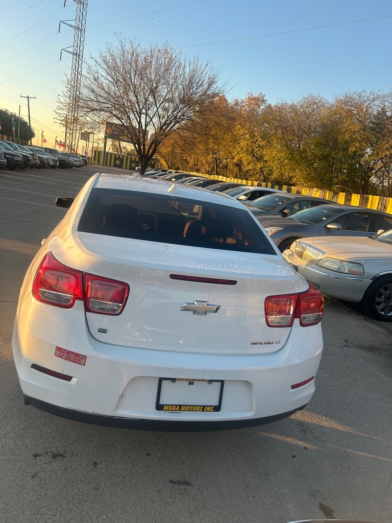 Chevrolet Malibu  2014