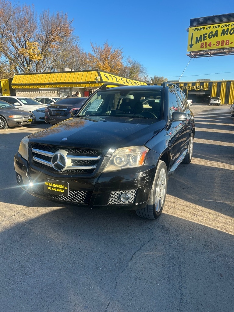 Mercedes-Benz GLK-Class  2010