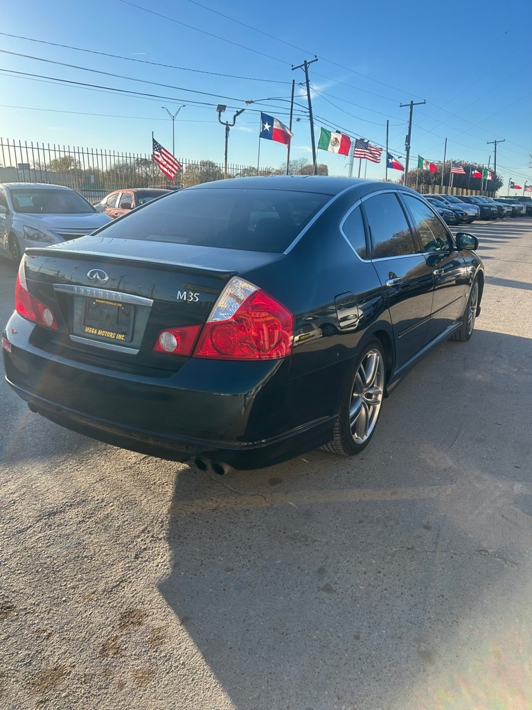 Infiniti M  2007