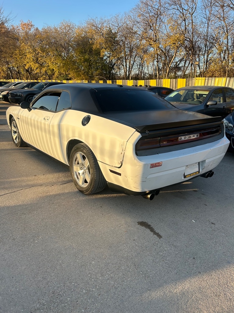 Dodge Challenger  2012